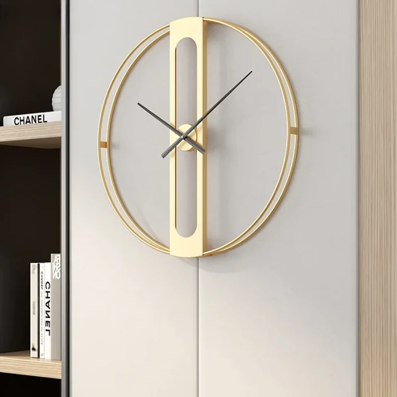 Minimalist Gold Wall Clocks Lu - Luxury Watch Europe recension och pris