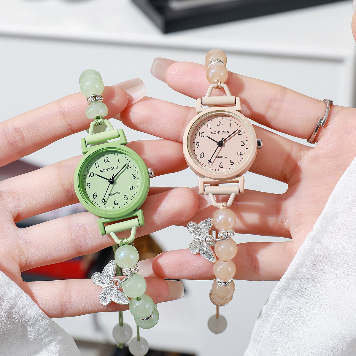 Simple Women Watch Butterfly B - Luxury Watch Deals recension och pris